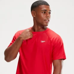 Haut de bain Homme à manches courtes Essential rouge