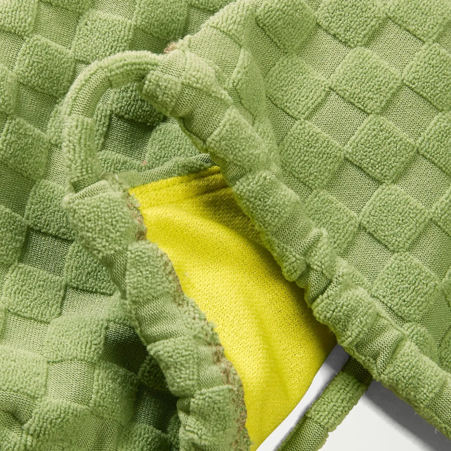 Haut de bikini FLU3NTE triangle en tissu éponge vert