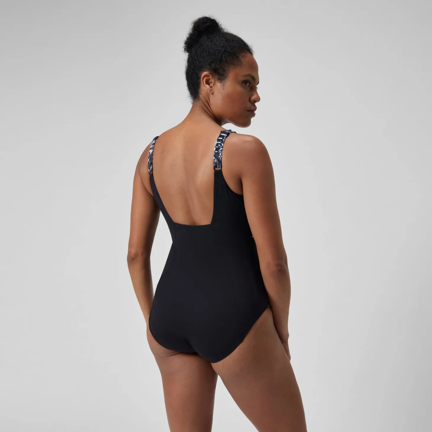Maillot de bain gainant Femmes à imprimé Contour Eclipse pour Femmes Noir/Gris oxydé/Blanc