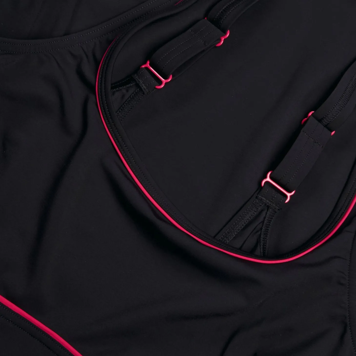 Maillot de bain gainant Femmes ContourEclipse pour Femmes Noir/Magenta brume