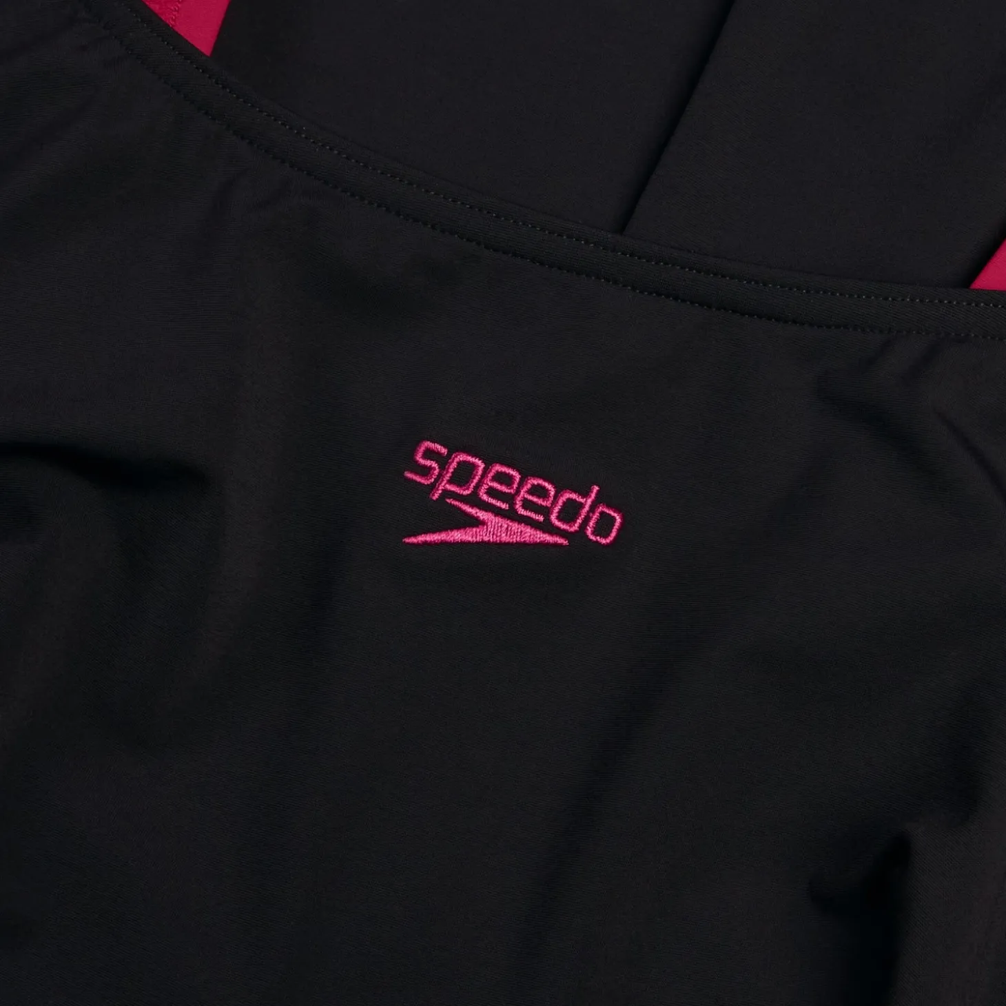 Maillot de bain galbant unique Splice pour Femmes Noir/Magenta brume/Rouge basque
