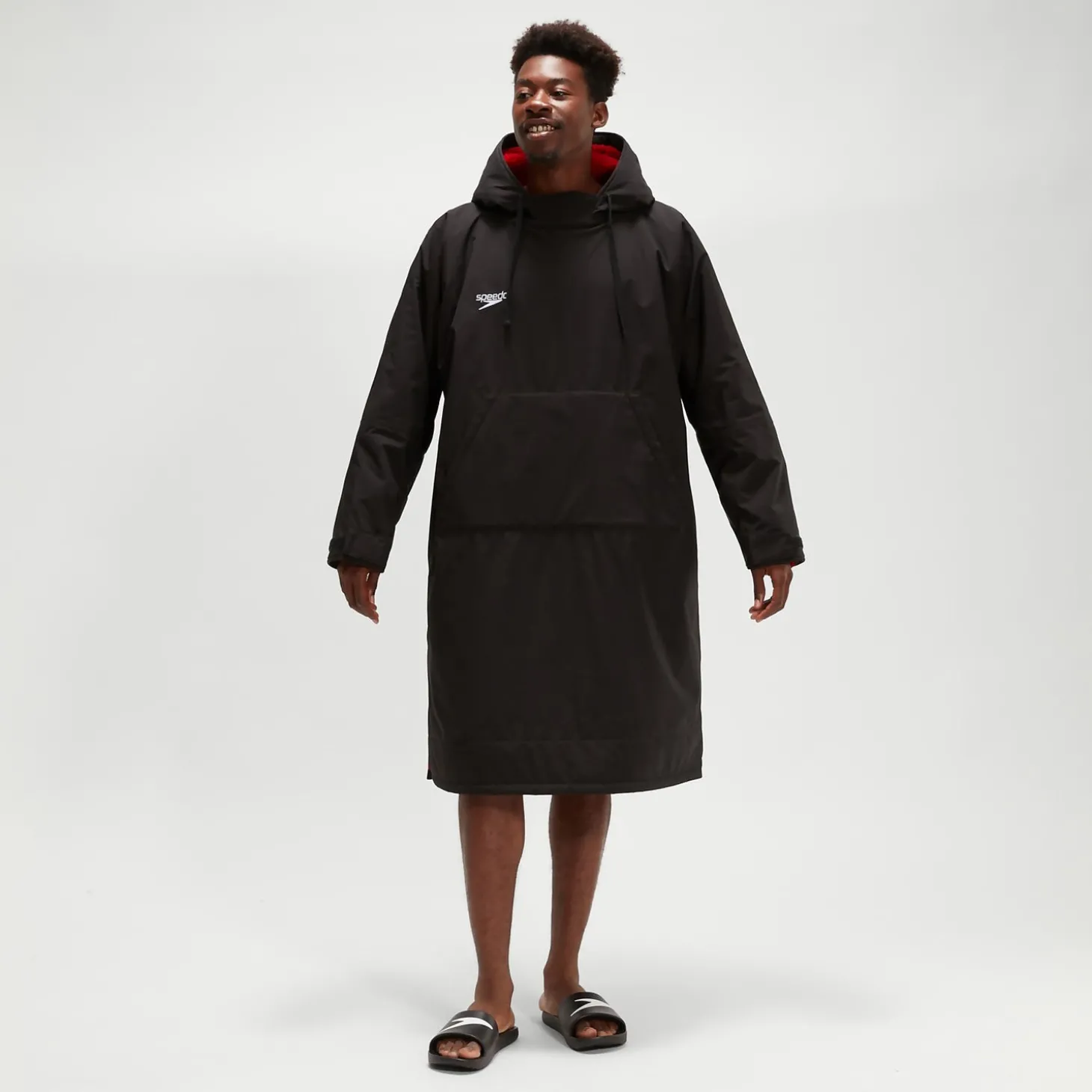 Poncho à manches longues pour adulte noir/rouge