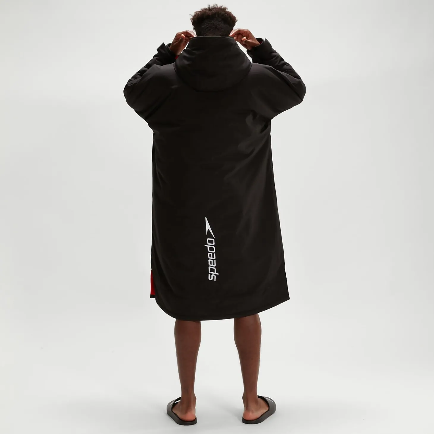 Poncho à manches longues pour adulte noir/rouge