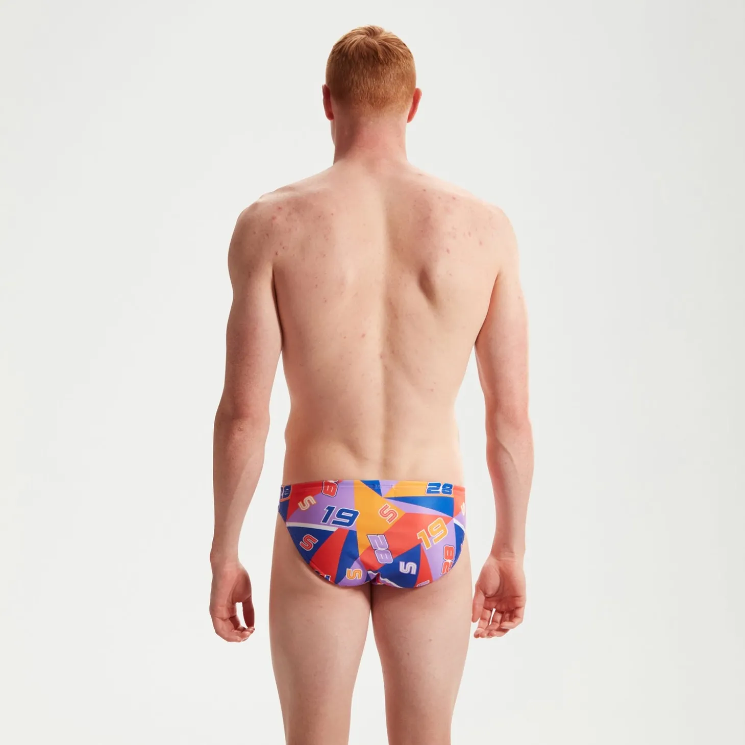 Slip de bain Club Training homme 5 cm Allover Digital Bleu/violet/rouge