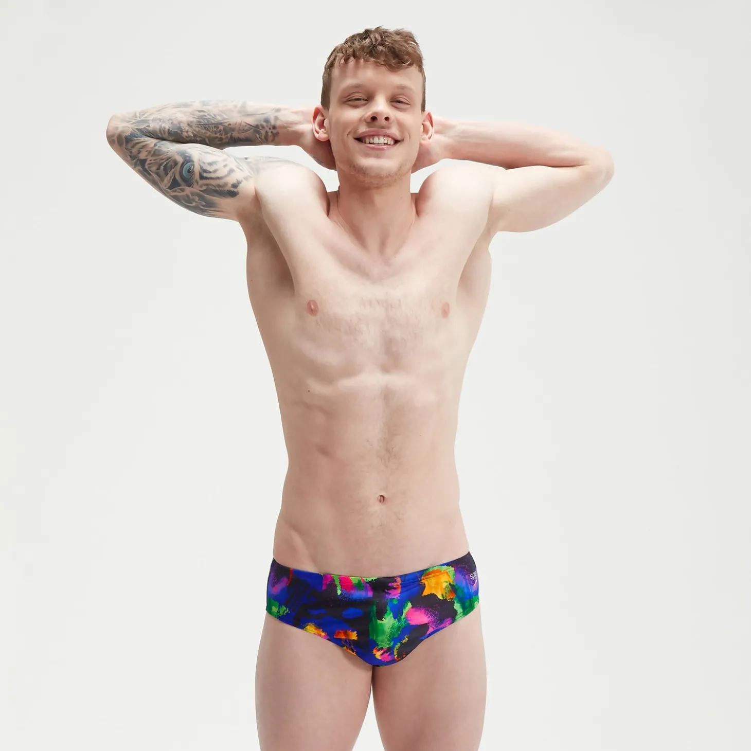 Slip de bain Homme Club Training Allover Digital 8 cm noir/mangue