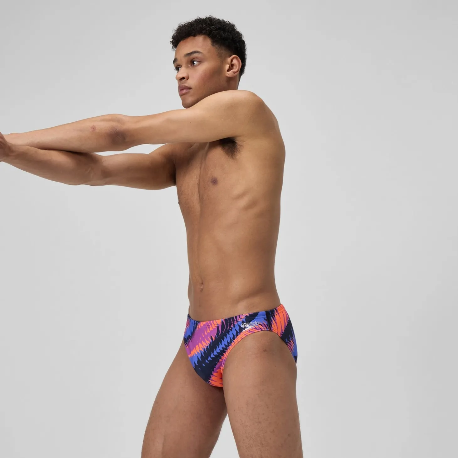 Slip de bain Homme Club Training imprimé 5 cm bleu/rose