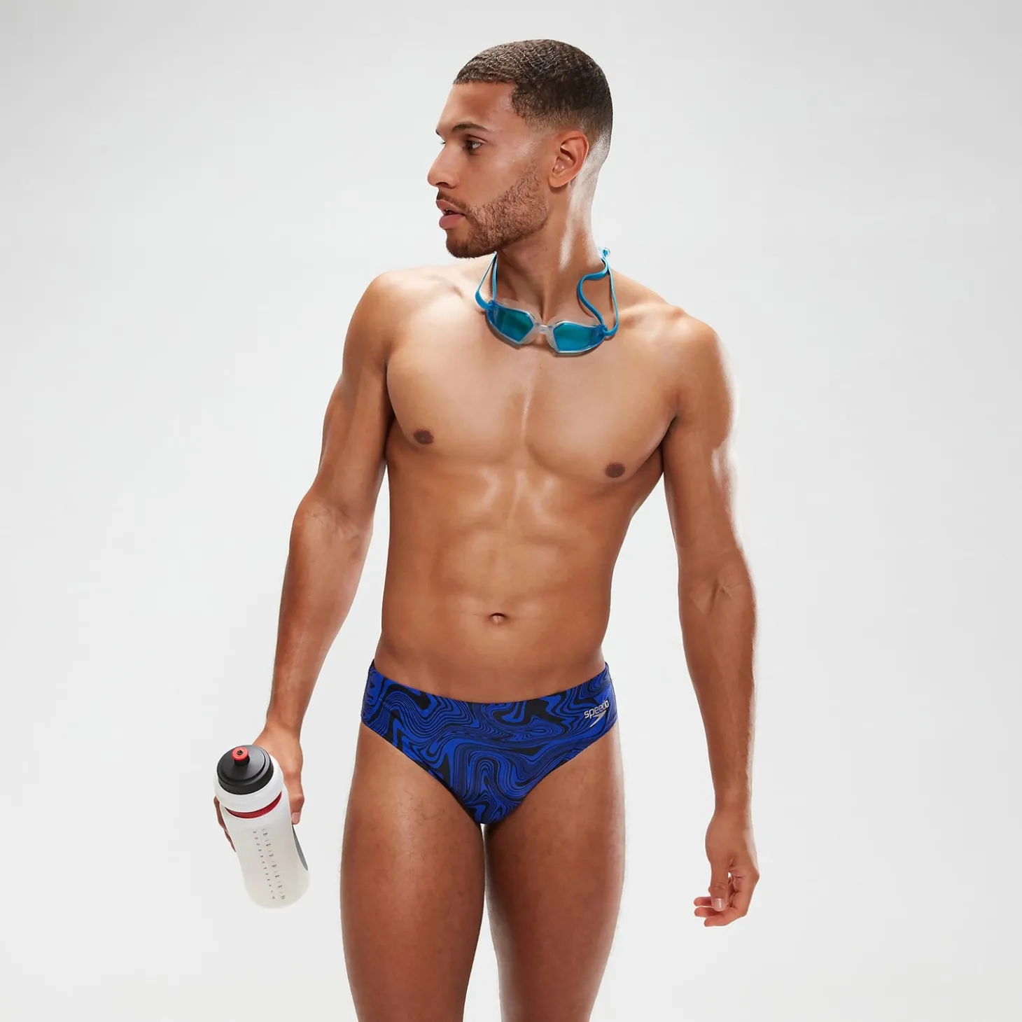 Slip de bain Homme Kaleidoscope V Training 7 cm noir/bleu
